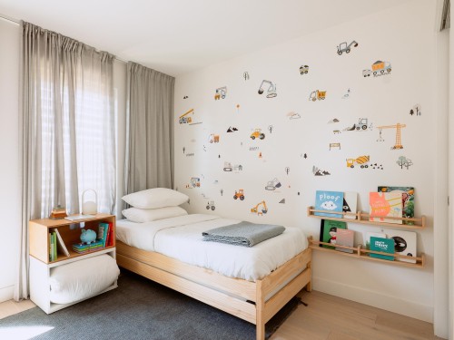 2913 Trinity Street, Vancouver, BC 