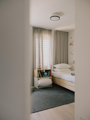 2913 Trinity Street, Vancouver, BC 
