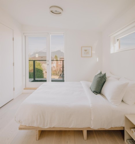 2913 Trinity Street, Vancouver, BC 