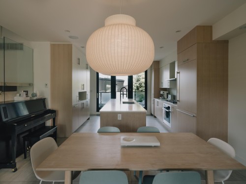 2913 Trinity Street, Vancouver, BC 