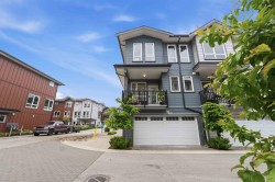 10-11851 232 Street Maple Ridge, BC V2X 6S8