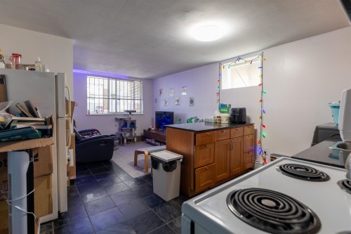 1266 63Rd Avenue E, Vancouver, BC 