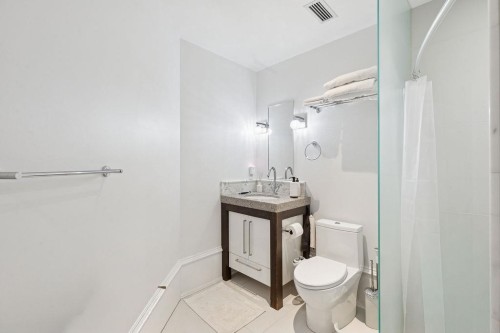 402-1102 Hornby Street, Vancouver, BC 