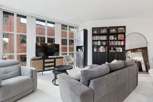 402-1102 Hornby Street, Vancouver, BC 