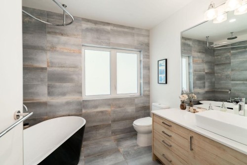 258 April Road, Port Moody, BC 