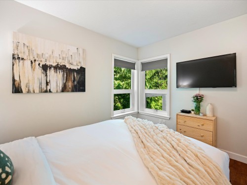 1-2240 Gondola Way, Whistler, BC 