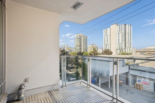 403-1530 8Th Avenue W, Vancouver, BC 