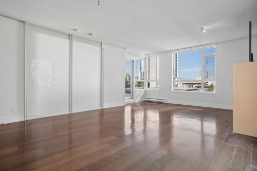 403-1530 8Th Avenue W, Vancouver, BC 