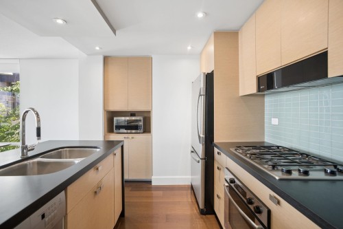 403-1530 8Th Avenue W, Vancouver, BC 