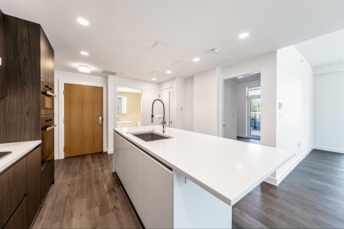 202-2888 Arbutus Street, Vancouver, BC 