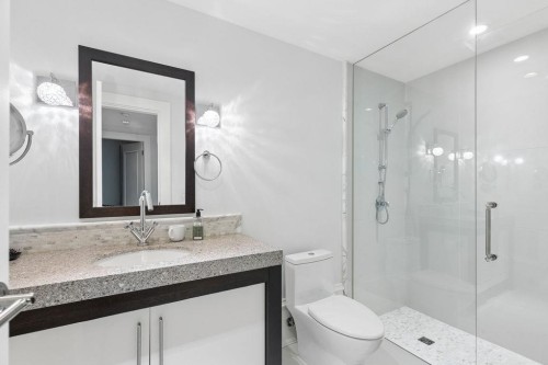 Ph2-1102 Hornby Street, Vancouver, BC 