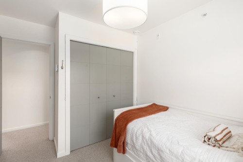 3-38447 Buckley Avenue, Squamish, BC - Indoor Photo Showing Bedroom