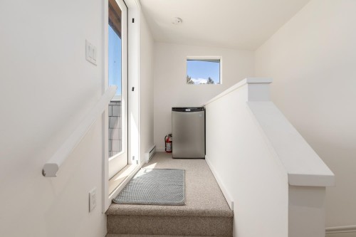 3-38447 Buckley Avenue, Squamish, BC - Indoor Photo Showing Other Room