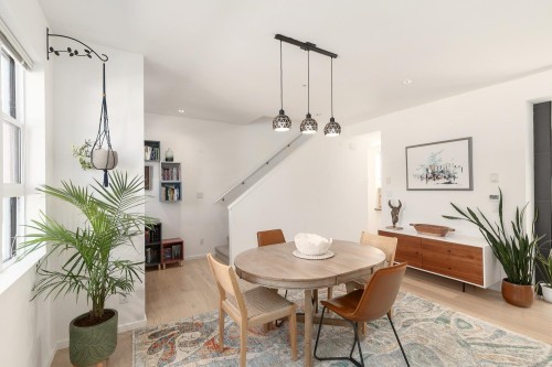 3-38447 Buckley Avenue, Squamish, BC - Indoor Photo Showing Dining Room