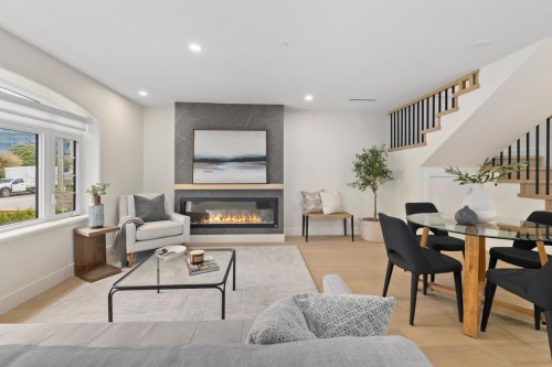 2438 49Th Avenue W, Vancouver, BC 