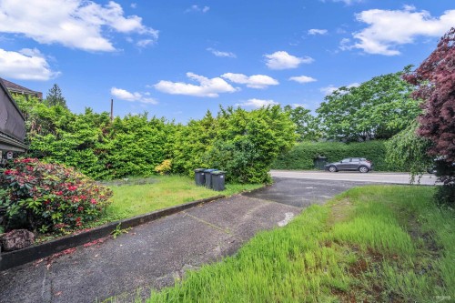 2705 Henry Street, Port Moody, BC 