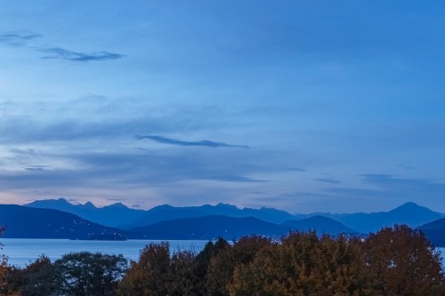 5550 Marine Drive Nw, Vancouver, BC 