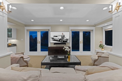 5550 Marine Drive Nw, Vancouver, BC 