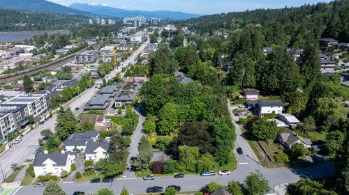 2301 St Andrews Street, Port Moody, BC 