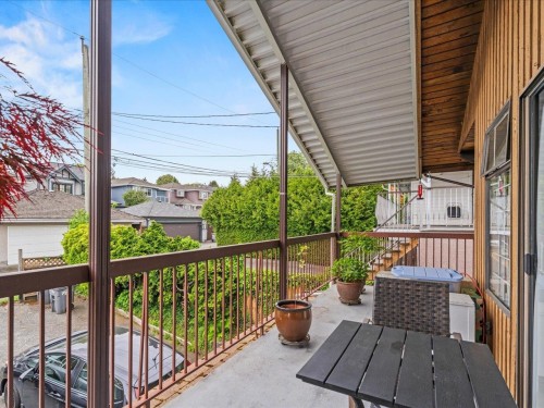 7611 Oak Street, Vancouver, BC 