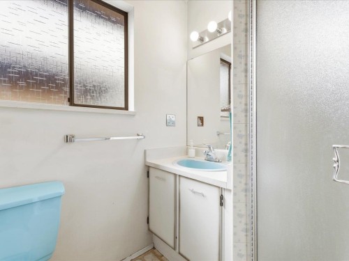 7611 Oak Street, Vancouver, BC 