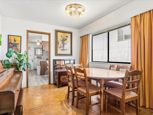 7611 Oak Street, Vancouver, BC 