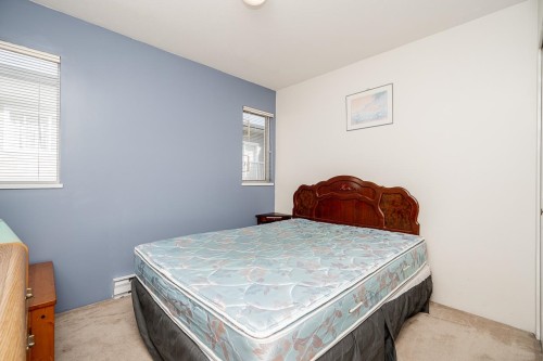 B-6984 Linden Avenue, Burnaby, BC 