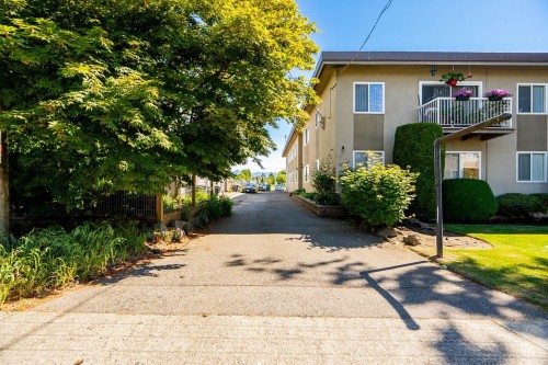 B-6984 Linden Avenue, Burnaby, BC 