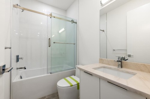 1-6139 Ashworth Avenue, Burnaby, BC 