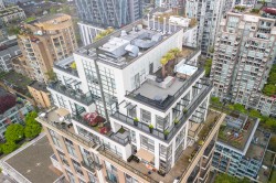 2602-1055 Homer Street Vancouver, BC V6B 1G3