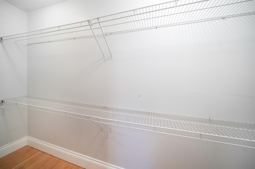 2528 Adanac Street, Vancouver, BC 