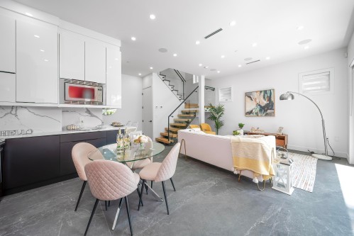 1-2777 27Th Avenue E, Vancouver, BC 