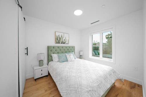 1-2777 27Th Avenue E, Vancouver, BC 