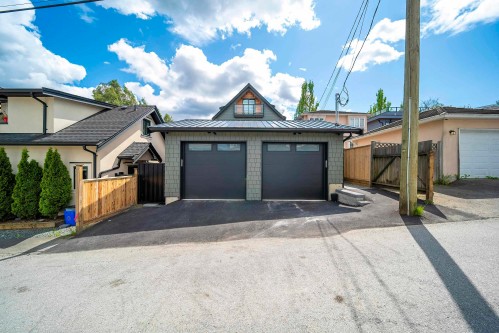1-2777 27Th Avenue E, Vancouver, BC 