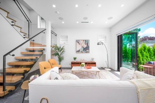 1-2777 27Th Avenue E, Vancouver, BC 