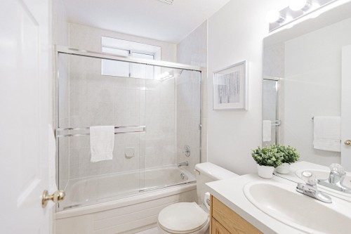 7758 Mcgregor Avenue, Burnaby, BC 