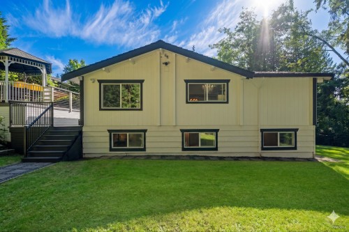 3870 Emerald Drive, North Vancouver, BC 