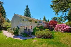 4627 Hoskins Road  North Vancouver, BC V7K 2R2
