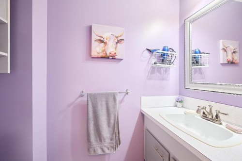 4627 Hoskins Road, North Vancouver, BC 