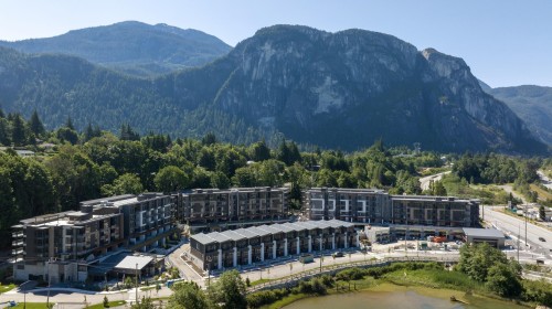 410-1500 Scott Crescent  Squamish, BC V8B 1G5