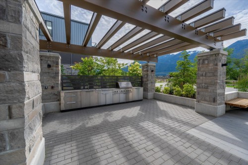 410-1500 Scott Crescent, Squamish, BC 