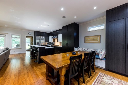 1426 Draycott Road, North Vancouver, BC 