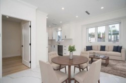 4XXX-3A 28 Avenue WVancouver, BC V6S 1S7