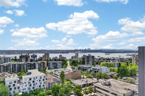 1304-135 13th Street E North Vancouver, BC V7L 0J8