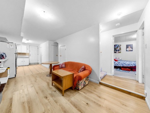 2514 27Th Avenue E, Vancouver, BC 