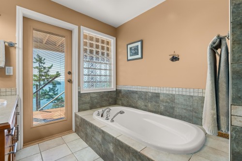 4266 Orca Road, Garden Bay, BC 