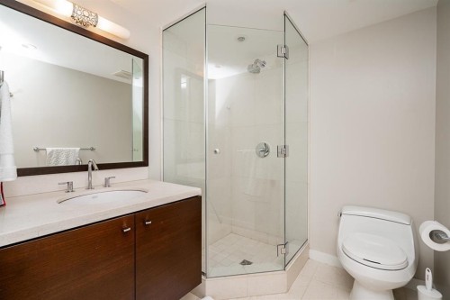 1163 Cordova Street W, Vancouver, BC 