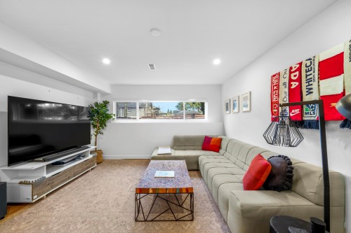 4921 Chester Street, Vancouver, BC 