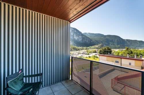 602-37881 Cleveland Avenue  Squamish, BC V8B 0Z7