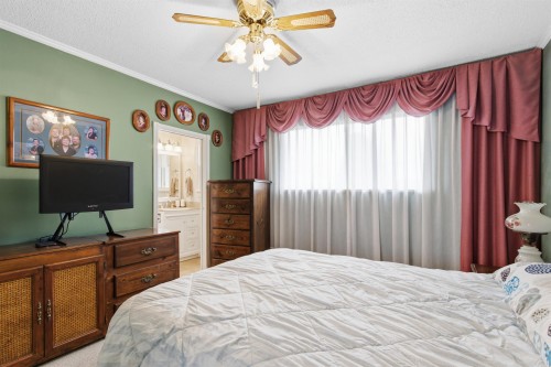 22641 Brown Avenue, Maple Ridge, BC 